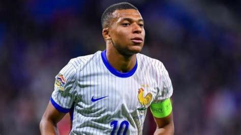 mbappe messages|Mbappe says he remains committed to France